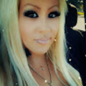 Meet your Posher, Émilie